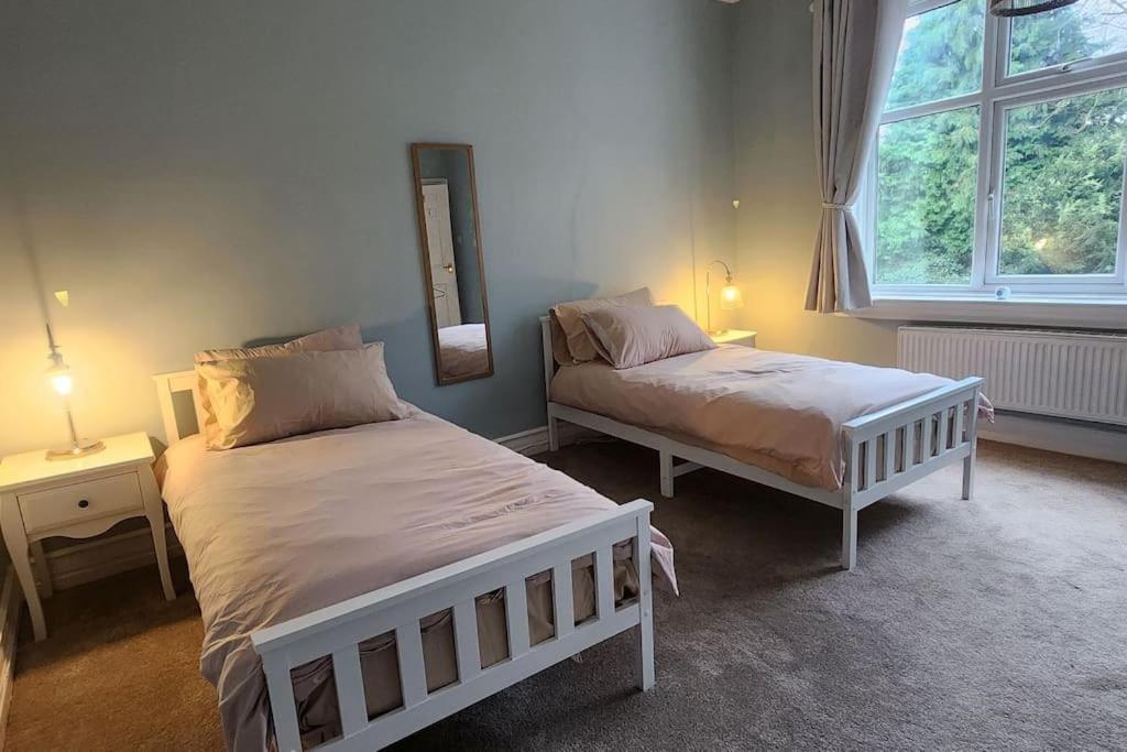 Spacious Guest Flat Near Roundhay Park Leeds  Eksteriør billede